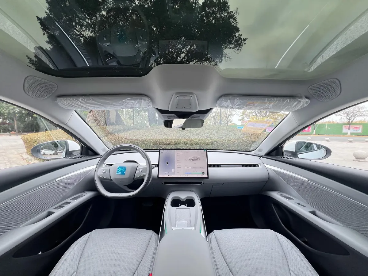 2024 Xpeng MONA M03 BEV 51.8KWH,autocango,china used car exporter,china ev exporter,chinese used car exporter,chinese used ev exporter