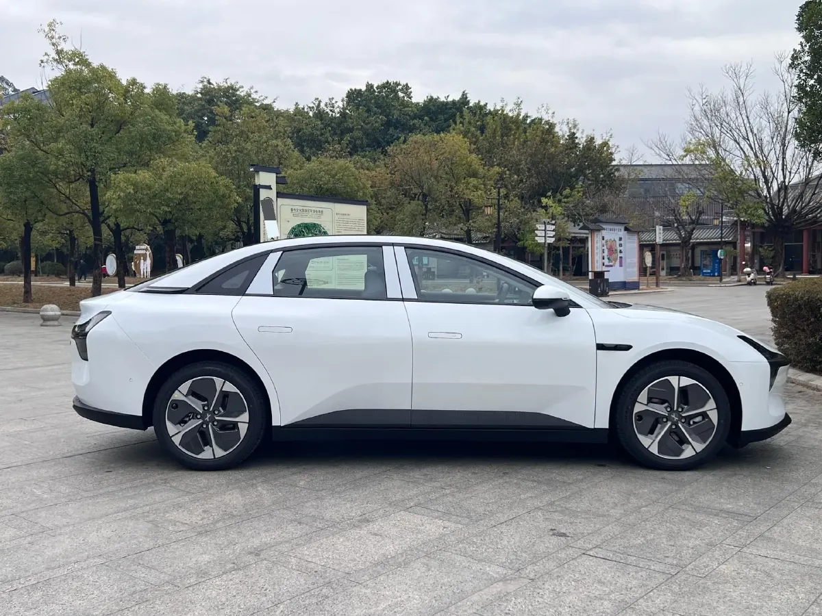 2024 Xpeng MONA M03 BEV 51.8KWH,autocango,china used car exporter,china ev exporter,chinese used car exporter,chinese used ev exporter