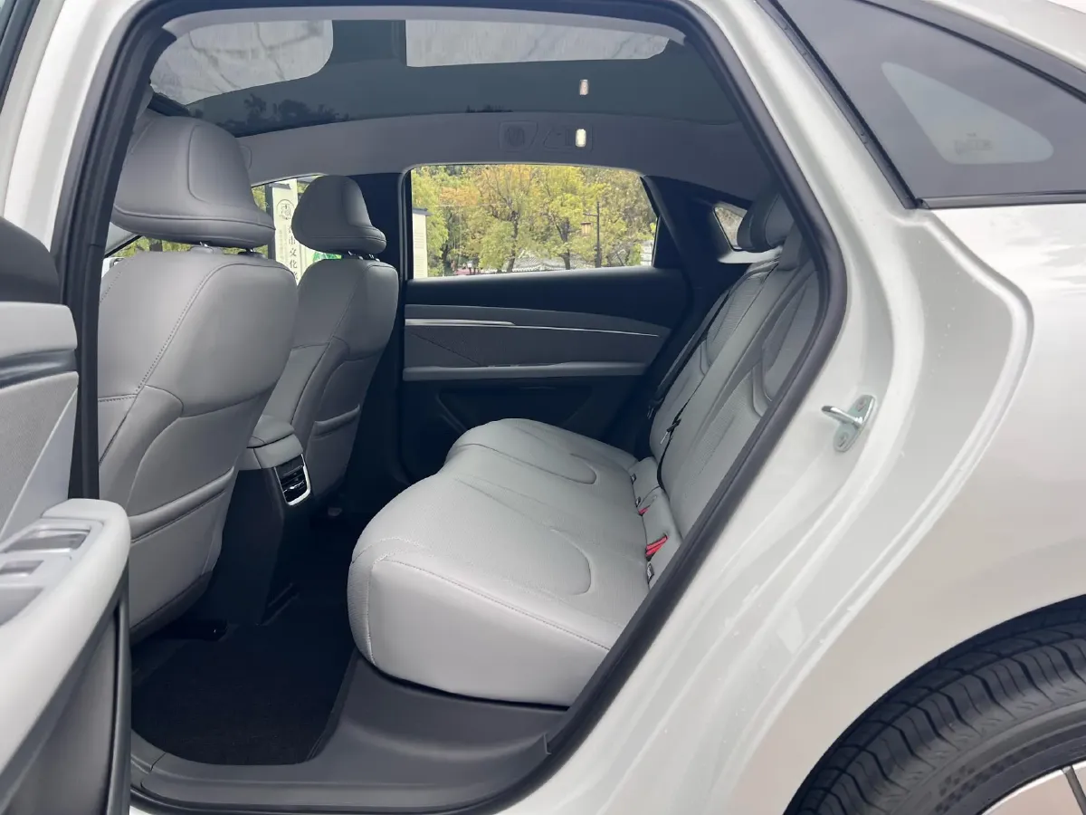 2024 Xpeng MONA M03 BEV 51.8KWH,autocango,china used car exporter,china ev exporter,chinese used car exporter,chinese used ev exporter