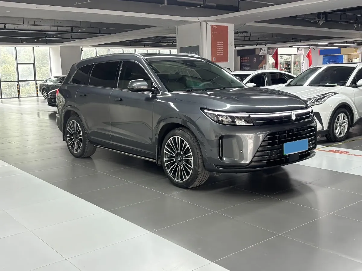 2024 Jaguar E-PACE 1.5T 200HP L3 8AT,autocango,china used car exporter,china ev exporter,chinese used car exporter,chinese used ev exporter