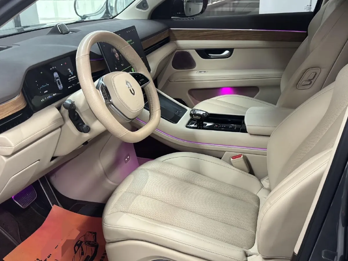 2024 Jaguar E-PACE 1.5T 200HP L3 8AT,autocango,china used car exporter,china ev exporter,chinese used car exporter,chinese used ev exporter