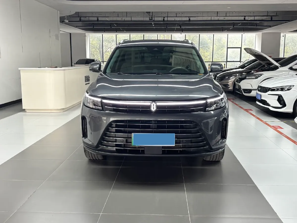 2024 Jaguar E-PACE 1.5T 200HP L3 8AT,autocango,china used car exporter,china ev exporter,chinese used car exporter,chinese used ev exporter