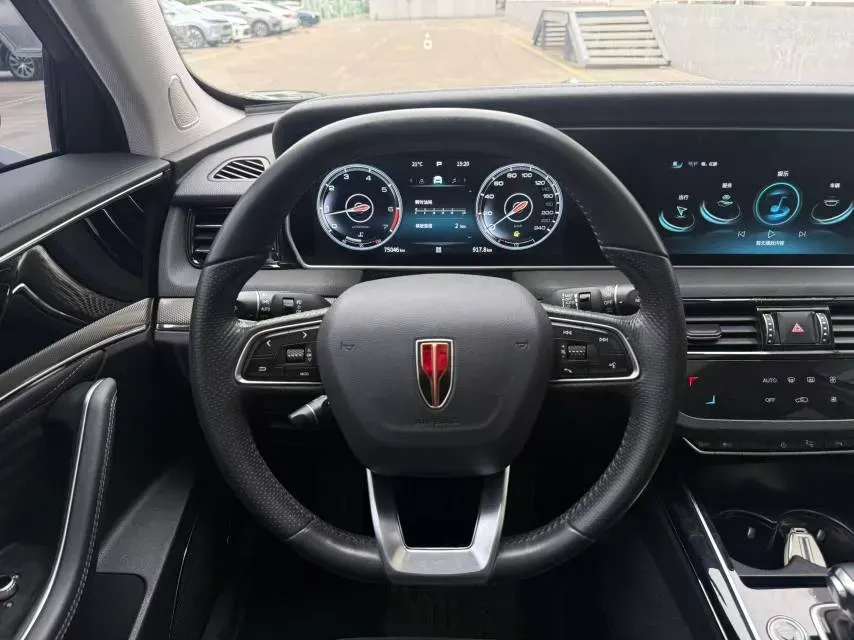 2022 HongQi HS5 2.0T 224HP L4 6AT,autocango,china used car exporter,china ev exporter,chinese used car exporter,chinese used ev exporter