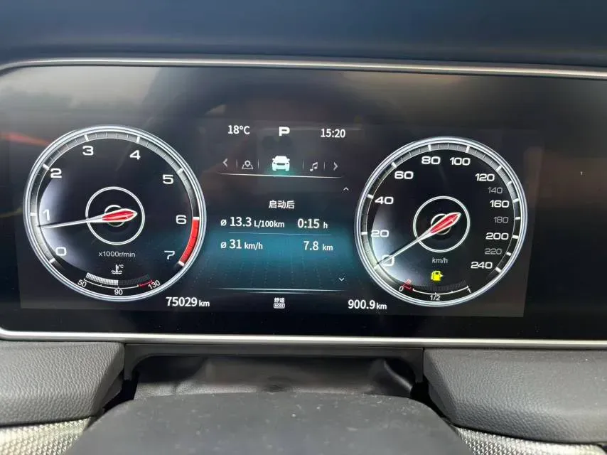 2022 HongQi HS5 2.0T 224HP L4 6AT,autocango,china used car exporter,china ev exporter,chinese used car exporter,chinese used ev exporter