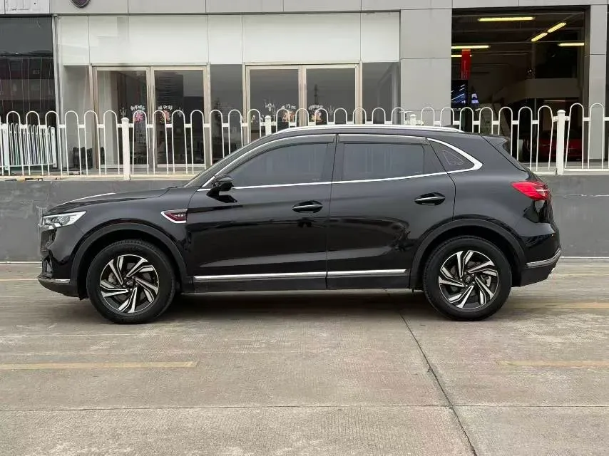 2022 HongQi HS5 2.0T 224HP L4 6AT,autocango,china used car exporter,china ev exporter,chinese used car exporter,chinese used ev exporter