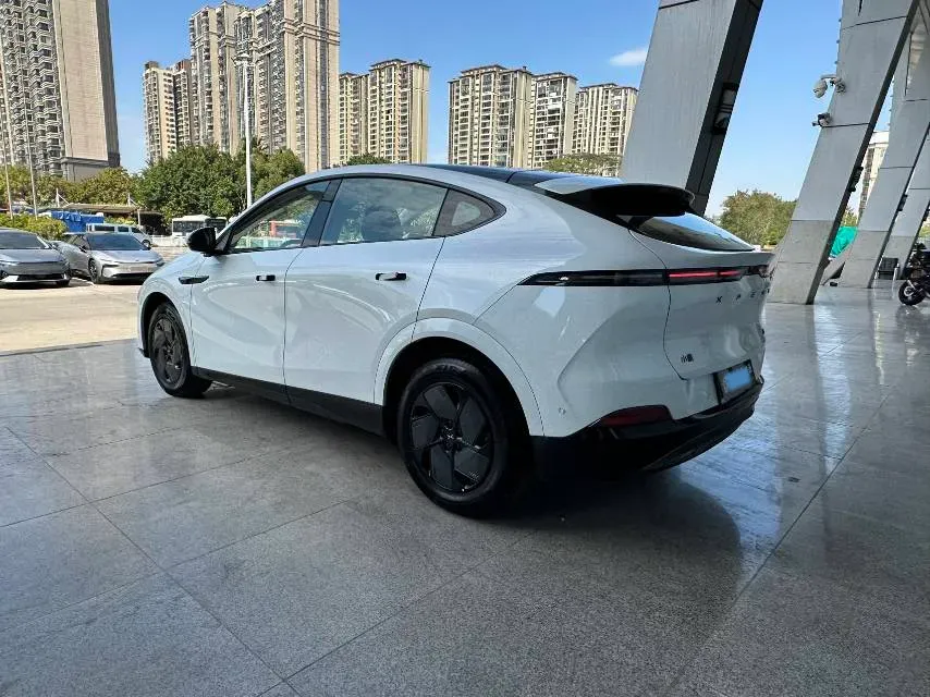 2025 Xpeng G6 BEV 68.5KWH,autocango,china used car exporter,china ev exporter,chinese used car exporter,chinese used ev exporter