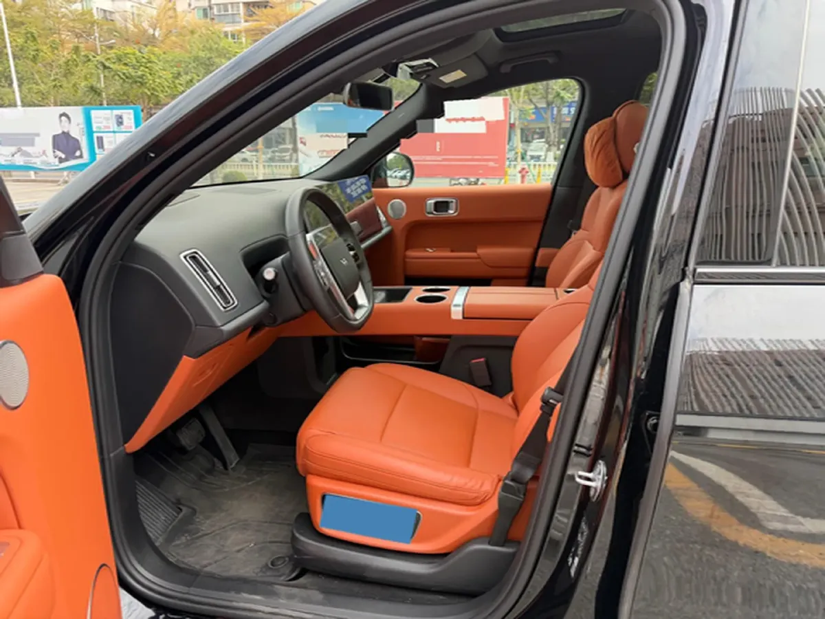 2023 Li L8 Range Extended 154HP REEV 40.9KWH,autocango,china used car exporter,china ev exporter,chinese used car exporter,chinese used ev exporter