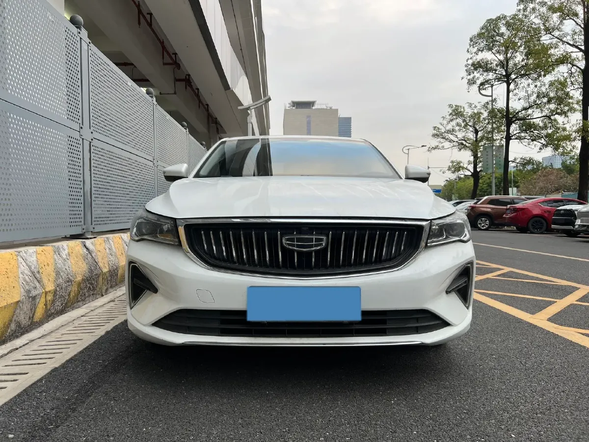 2023 Geely Emgrand 1.5L 127HP L4 5MT,autocango,china used car exporter,china ev exporter,chinese used car exporter,chinese used ev exporter
