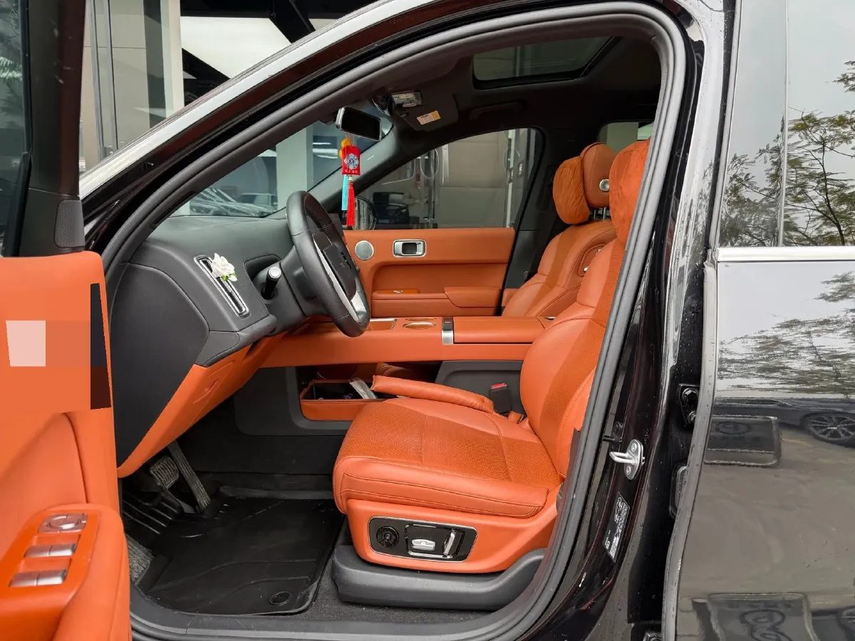 2023 Li L7 Range Extended 154HP REEV 40.9KWH,autocango,china used car exporter,china ev exporter,chinese used car exporter,chinese used ev exporter