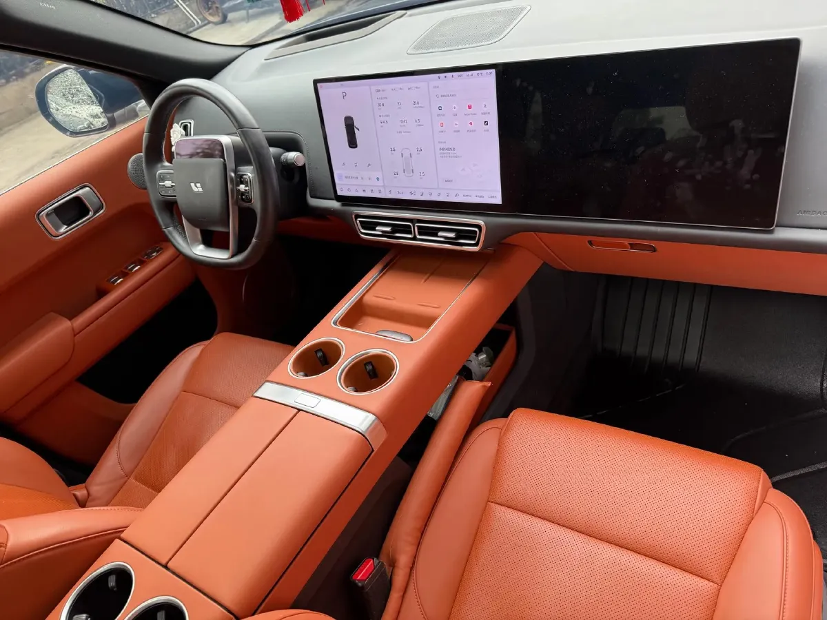 2023 Li L7 Range Extended 154HP REEV 40.9KWH,autocango,china used car exporter,china ev exporter,chinese used car exporter,chinese used ev exporter