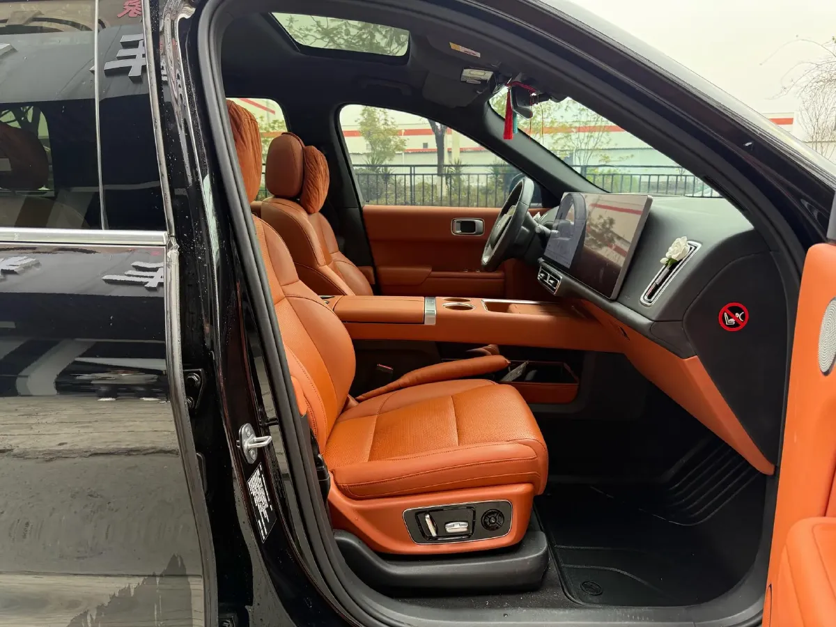 2023 Li L7 Range Extended 154HP REEV 40.9KWH,autocango,china used car exporter,china ev exporter,chinese used car exporter,chinese used ev exporter