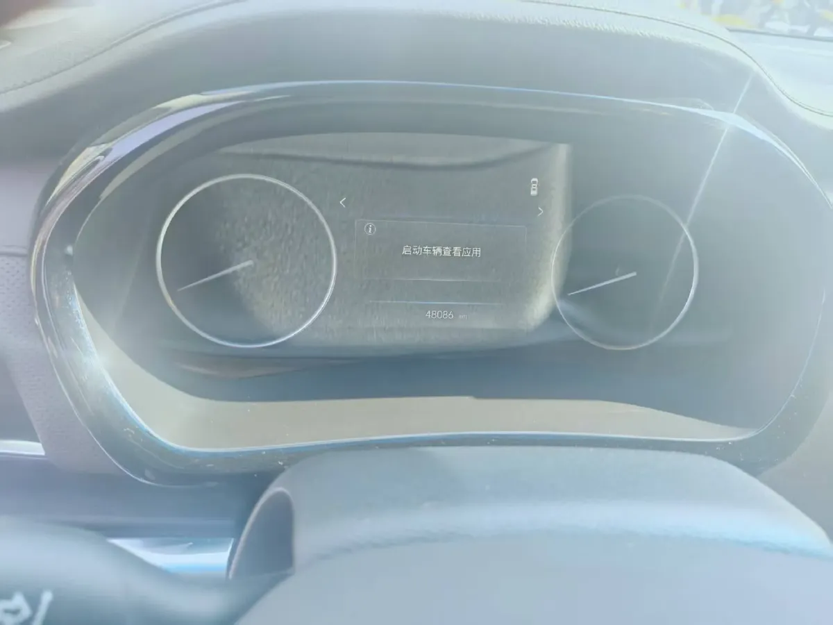 2023 Buick GL8 2.0T 237HP L4 9AT,autocango,china used car exporter,china ev exporter,chinese used car exporter,chinese used ev exporter