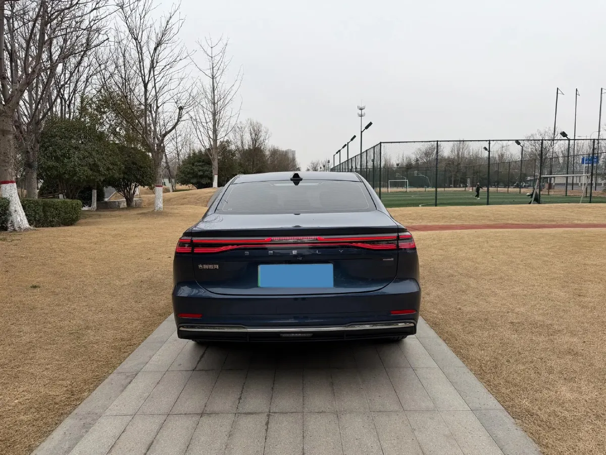 2025 Geely Galaxy A7 1.5L 112HP L4 1DHT PHEV,autocango,china used car exporter,china ev exporter,chinese used car exporter,chinese used ev exporter