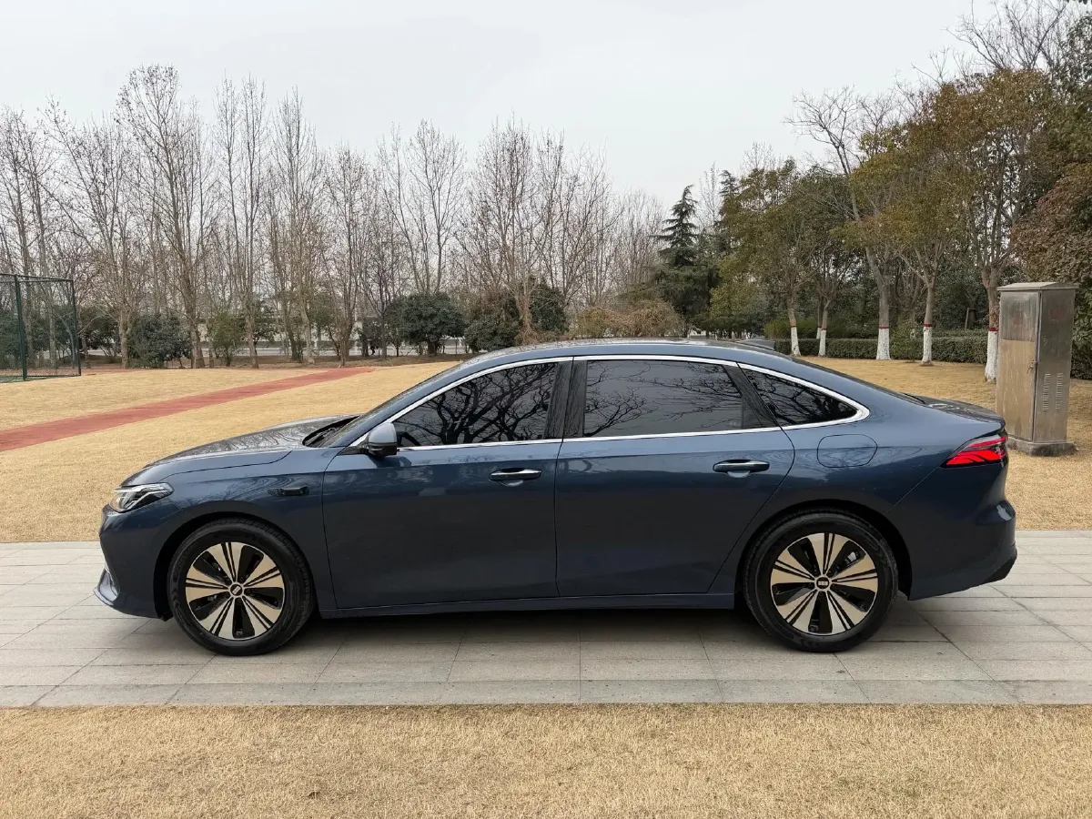 2025 Geely Galaxy A7 1.5L 112HP L4 1DHT PHEV,autocango,china used car exporter,china ev exporter,chinese used car exporter,chinese used ev exporter