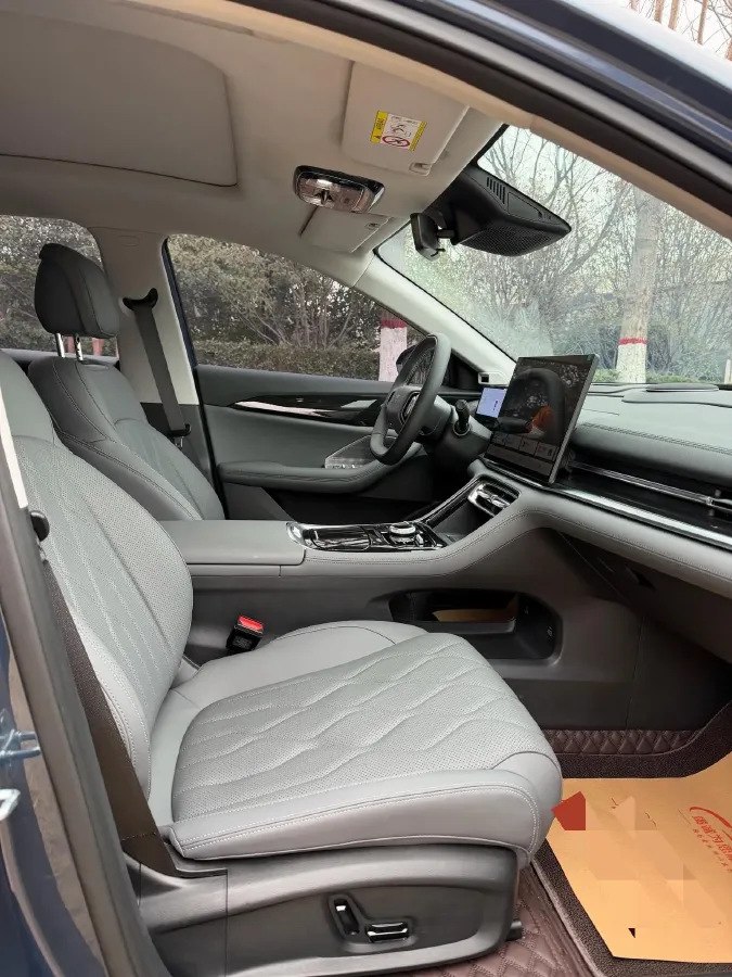 2025 Geely Galaxy A7 1.5L 112HP L4 1DHT PHEV,autocango,china used car exporter,china ev exporter,chinese used car exporter,chinese used ev exporter