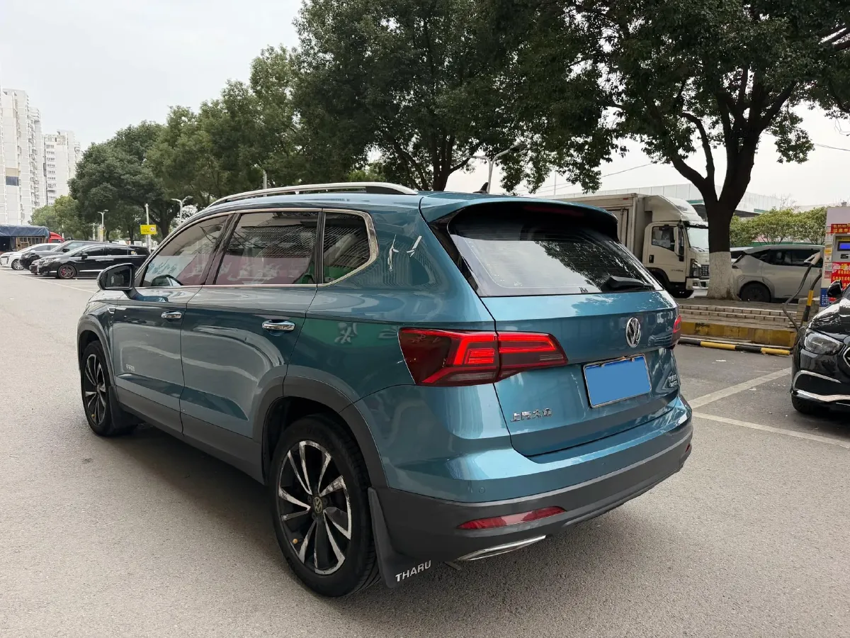 2019 MINI MINI 1.5T 102HP L3 7DCT,autocango,china used car exporter,china ev exporter,chinese used car exporter,chinese used ev exporter