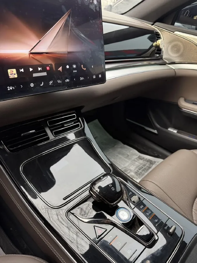 2024 BYD Han BEV 60.48KWH,autocango,china used car exporter,china ev exporter,chinese used car exporter,chinese used ev exporter