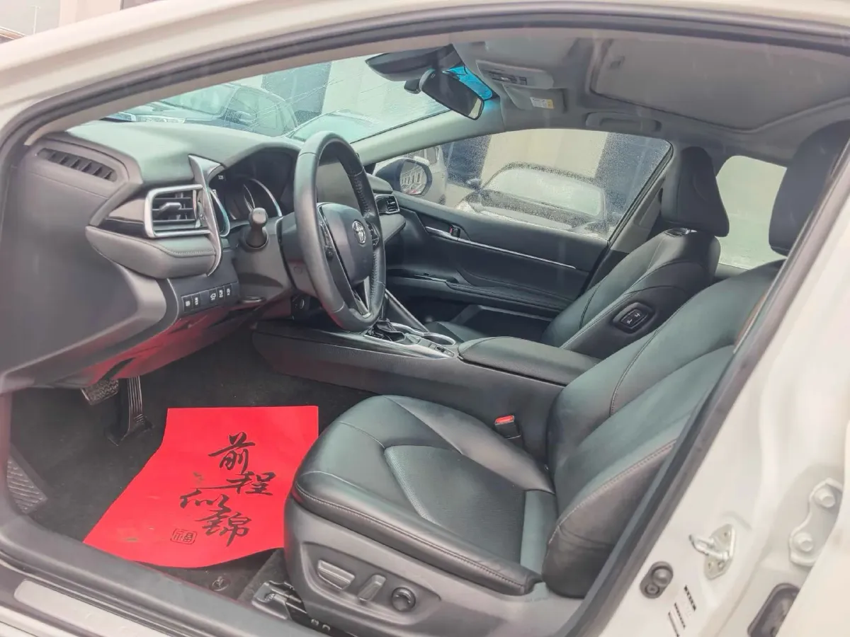2023 Toyota Camry 2.0L 177HP L4 CVT,autocango,china used car exporter,china ev exporter,chinese used car exporter,chinese used ev exporter