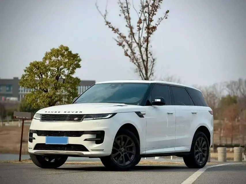 2024 Land Rover Range Rover Sport 3.0T 400HP L6 8AT