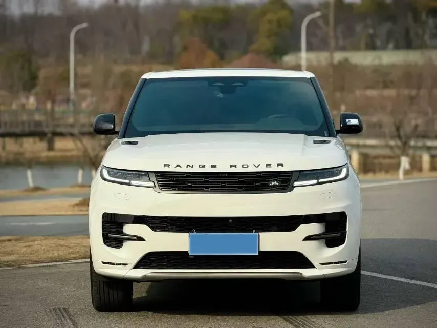 2024 Land Rover Range Rover Sport 3.0T 400HP L6 8AT,autocango,china used car exporter,china ev exporter,chinese used car exporter,chinese used ev exporter