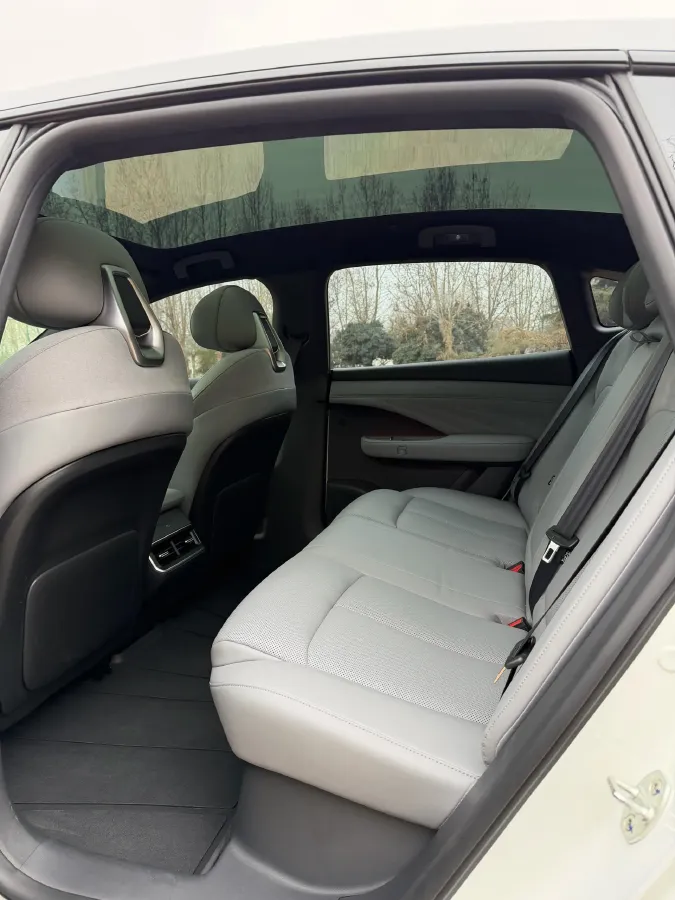 2025 Nissan N7 BEV 73KWH,autocango,china used car exporter,china ev exporter,chinese used car exporter,chinese used ev exporter