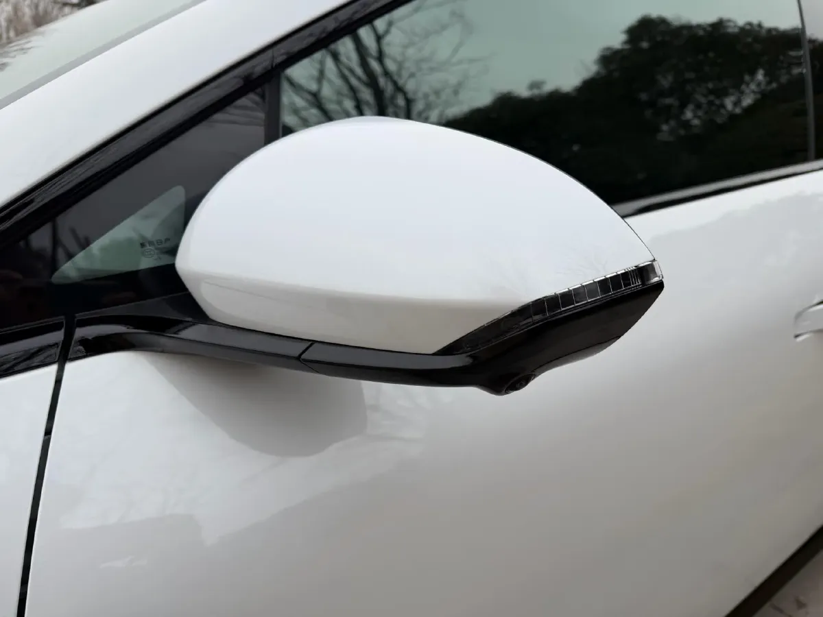 2025 Nissan N7 BEV 73KWH,autocango,china used car exporter,china ev exporter,chinese used car exporter,chinese used ev exporter