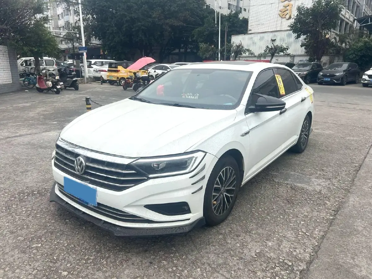 2021 Volkswagen Sagitar 1.4T 150HP L4 7DCT