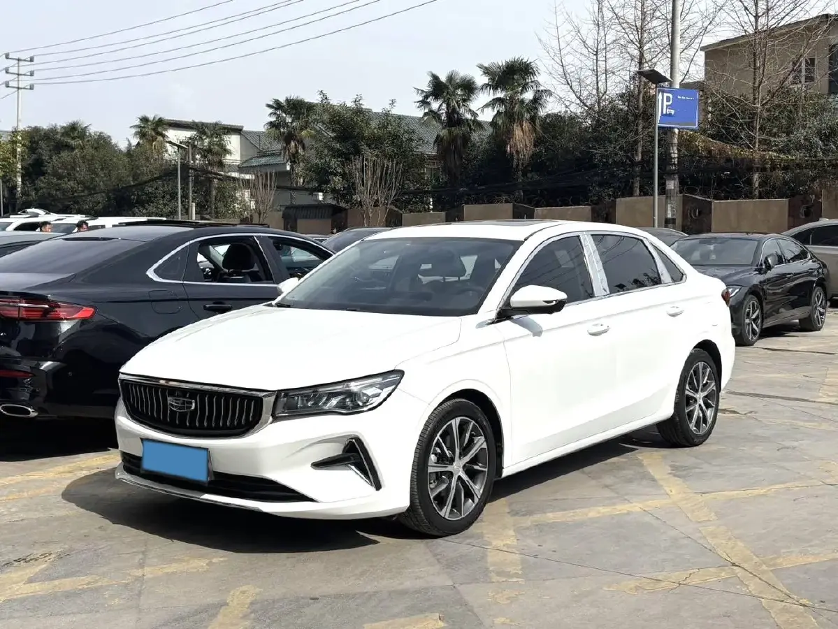 2023 Geely Emgrand 1.5L 127HP L4 CVT