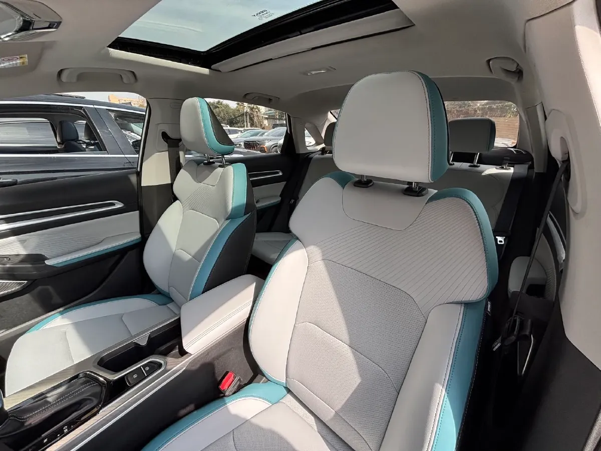 2023 Geely Emgrand 1.5L 127HP L4 CVT,autocango,china used car exporter,china ev exporter,chinese used car exporter,chinese used ev exporter