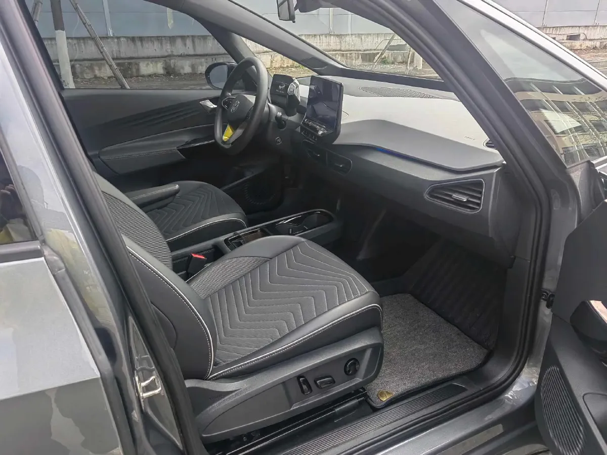 2023 MAXUS G50 1.5T 181HP L4 7DCT,autocango,china used car exporter,china ev exporter,chinese used car exporter,chinese used ev exporter