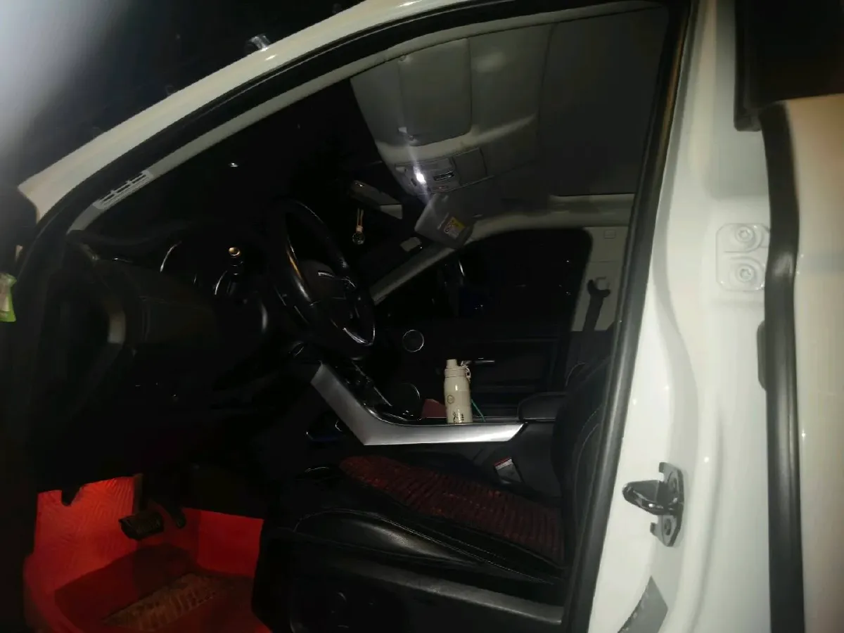 2018 Jaguar F-PACE 2.0T 250HP L4 8AT,autocango,china used car exporter,china ev exporter,chinese used car exporter,chinese used ev exporter