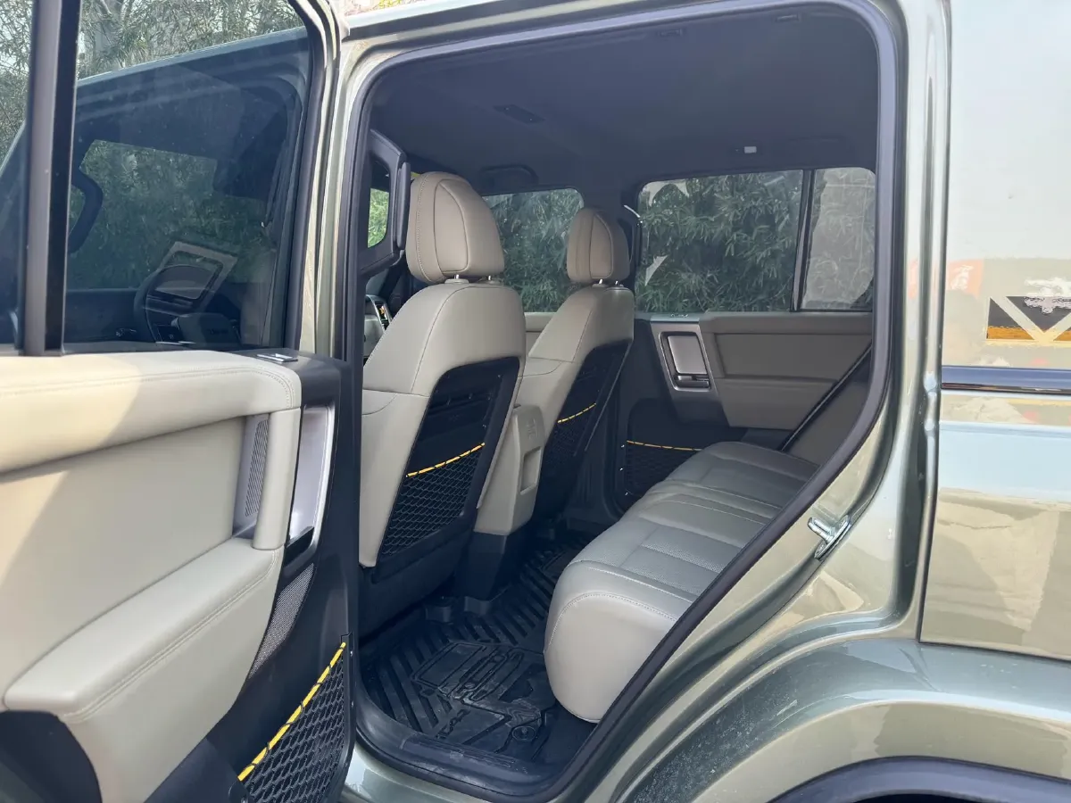 2025 Yufeng Auto Golden Warehouse BEV,autocango,china used car exporter,china ev exporter,chinese used car exporter,chinese used ev exporter