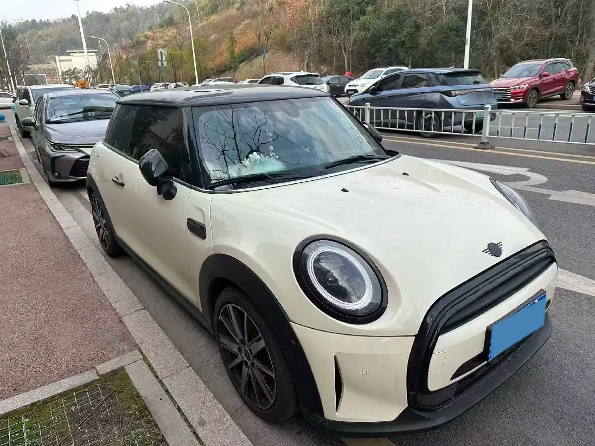 2023 MINI MINI 1.5T 136HP L3 7DCT,autocango,china used car exporter,china ev exporter,chinese used car exporter,chinese used ev exporter