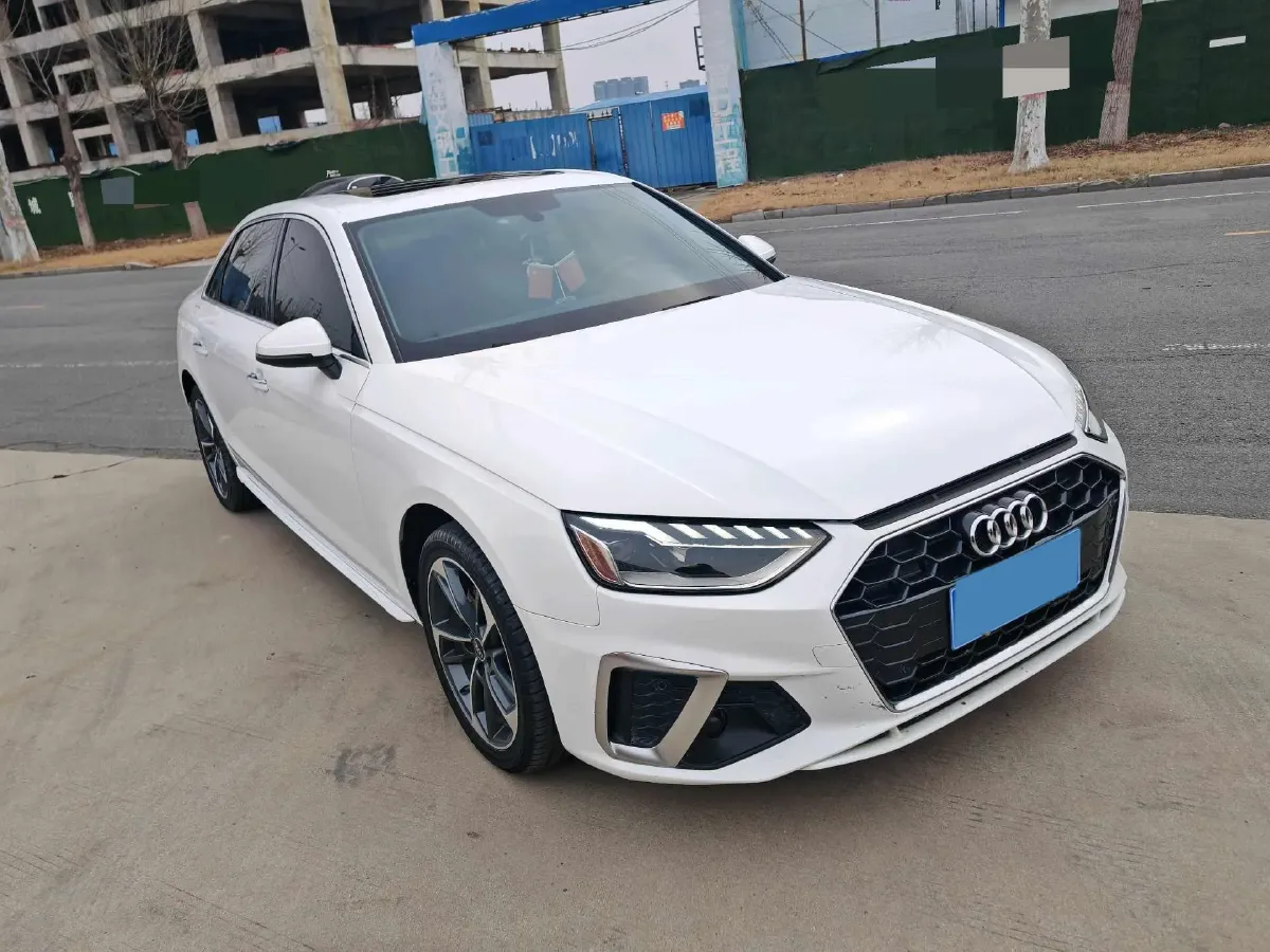 2022 Audi A4L 2.0T 190HP L4 7DCT,autocango,china used car exporter,china ev exporter,chinese used car exporter,chinese used ev exporter