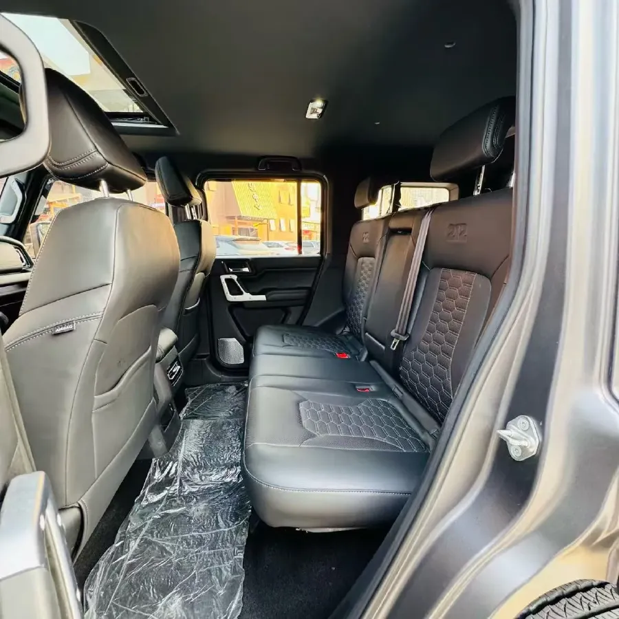 2024 212 212 T01 2.0T 252HP L4 8AT,autocango,china used car exporter,china ev exporter,chinese used car exporter,chinese used ev exporter