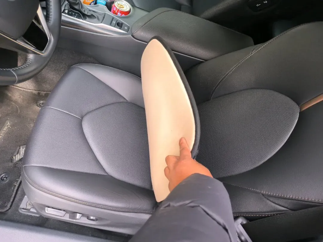 2023 Toyota Camry 2.0L 177HP L4 CVT,autocango,china used car exporter,china ev exporter,chinese used car exporter,chinese used ev exporter