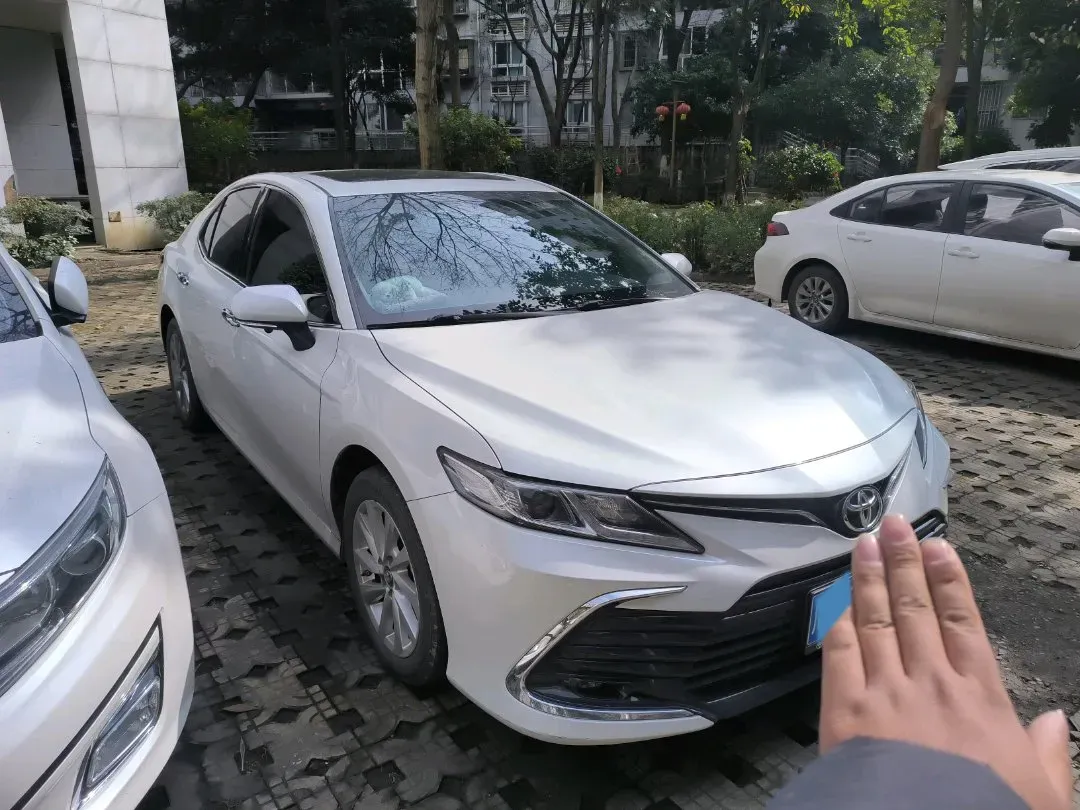 2023 Toyota Camry 2.0L 177HP L4 CVT,autocango,china used car exporter,china ev exporter,chinese used car exporter,chinese used ev exporter