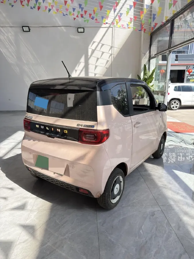 2022 WuLing HongGuang MINI EV BEV 13.9KWH,autocango,china used car exporter,china ev exporter,chinese used car exporter,chinese used ev exporter