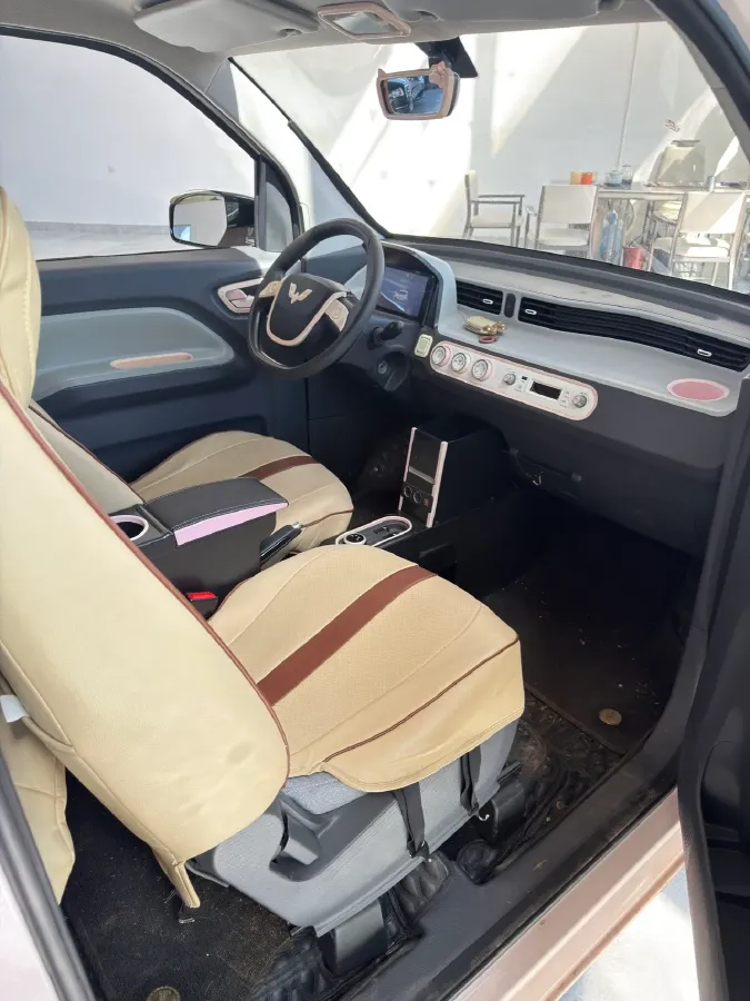 2022 WuLing HongGuang MINI EV BEV 13.9KWH,autocango,china used car exporter,china ev exporter,chinese used car exporter,chinese used ev exporter