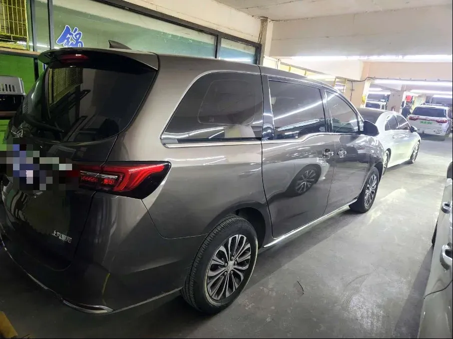 2022 Buick GL8 2.0T 237HP L4 9AT,autocango,china used car exporter,china ev exporter,chinese used car exporter,chinese used ev exporter