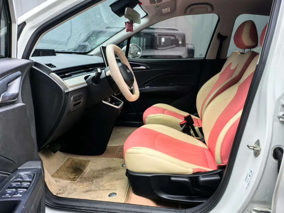 2022 Leapmotor T03 BEV 41KWH,autocango,china used car exporter,china ev exporter,chinese used car exporter,chinese used ev exporter