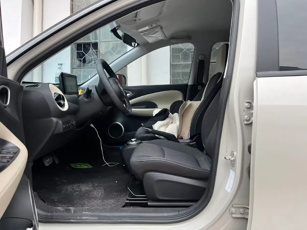 2024 WuLing BinGuo BEV 17.3KWH,autocango,china used car exporter,china ev exporter,chinese used car exporter,chinese used ev exporter