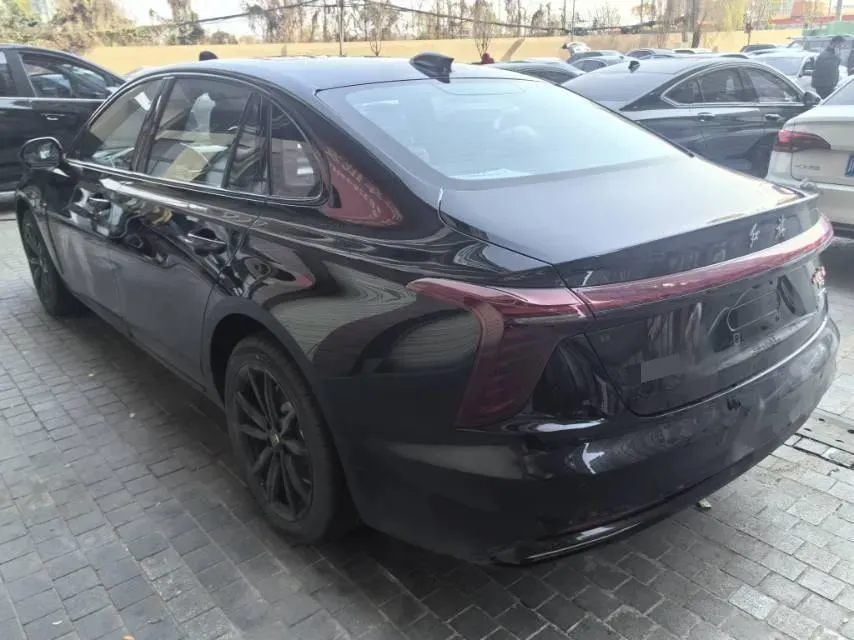 2025 HongQi H5 1.5T 169HP L4 7DCT,autocango,china used car exporter,china ev exporter,chinese used car exporter,chinese used ev exporter