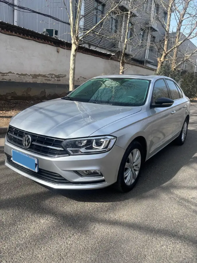 2018 Volkswagen Bora 1.5L 110HP L4 6AT