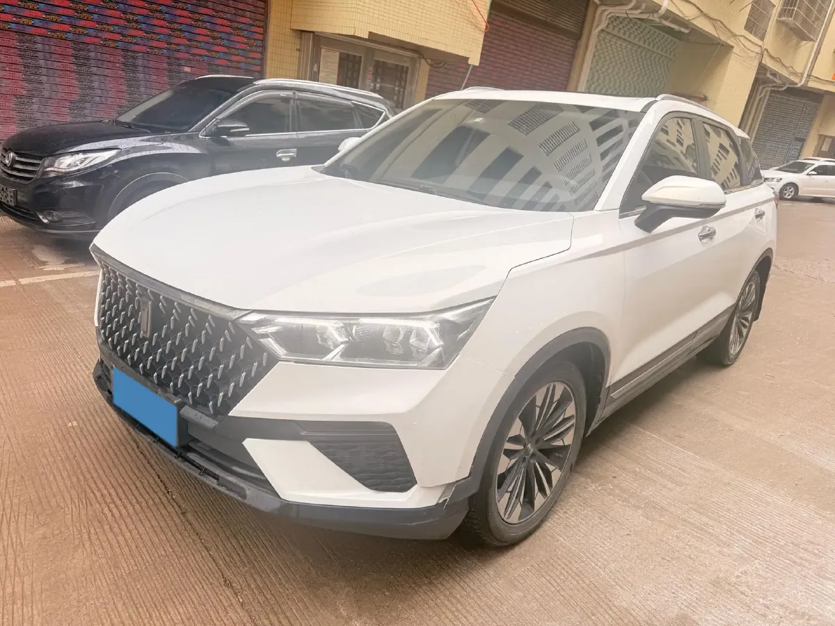 2020 Bestune T77 1.5T 169HP L4 7DCT,autocango,china used car exporter,china ev exporter,chinese used car exporter,chinese used ev exporter