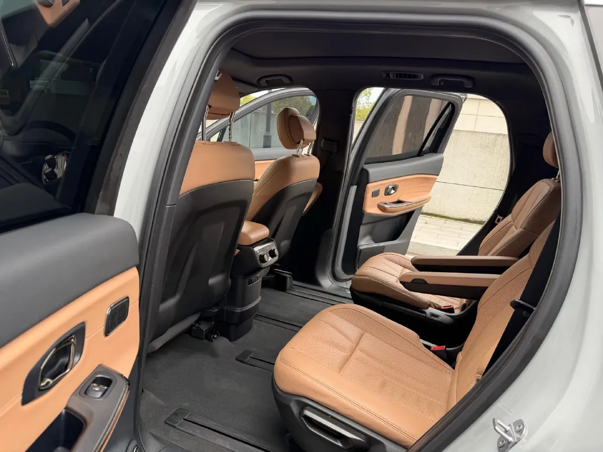 2020 NIO ES8 BEV 70KWH,autocango,china used car exporter,china ev exporter,chinese used car exporter,chinese used ev exporter