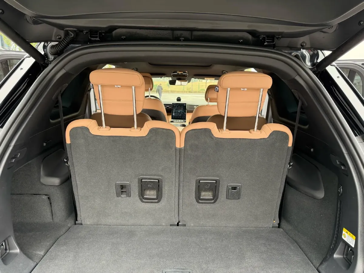 2020 NIO ES8 BEV 70KWH,autocango,china used car exporter,china ev exporter,chinese used car exporter,chinese used ev exporter