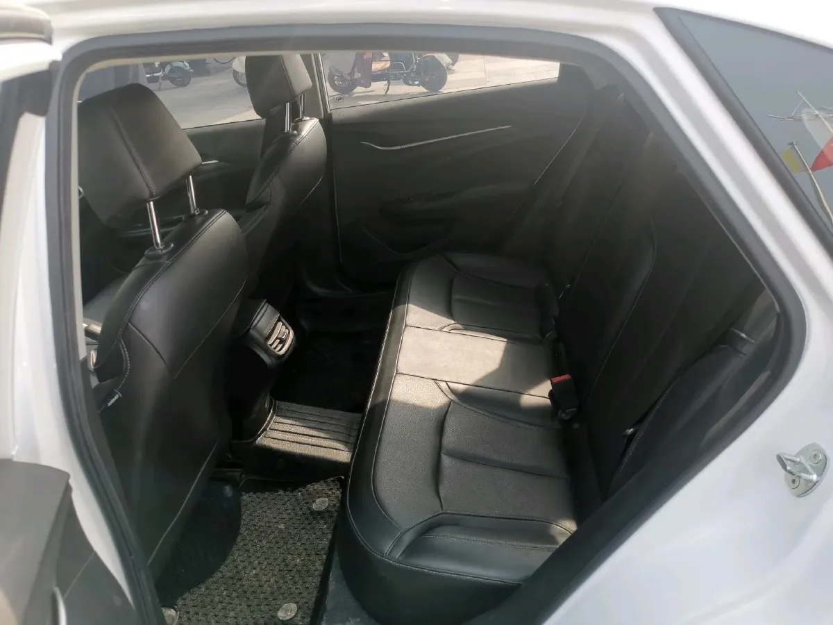 2021 Buick Excelle 1.5L 113HP L4 6AT,autocango,china used car exporter,china ev exporter,chinese used car exporter,chinese used ev exporter