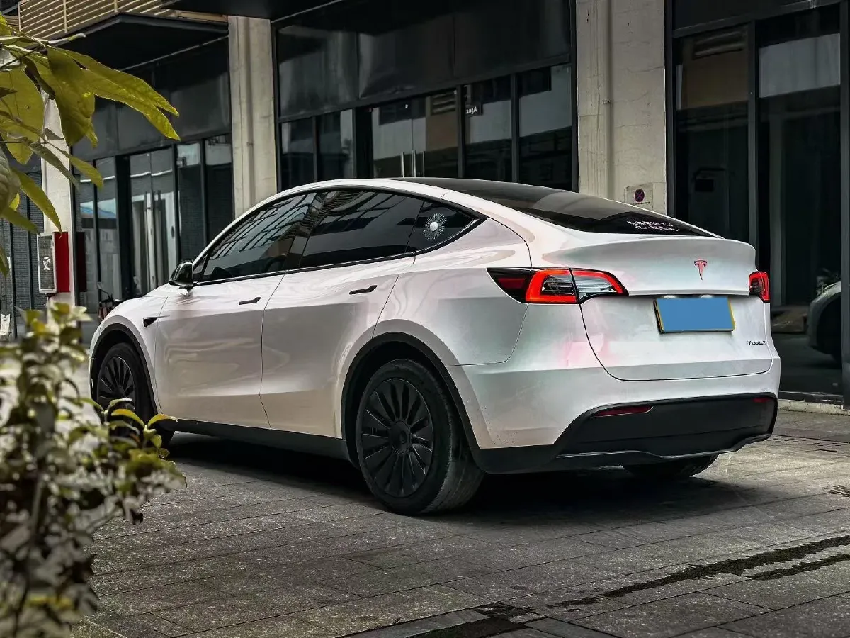 2022 Tesla Model Y BEV 60KWH,autocango,china used car exporter,china ev exporter,chinese used car exporter,chinese used ev exporter