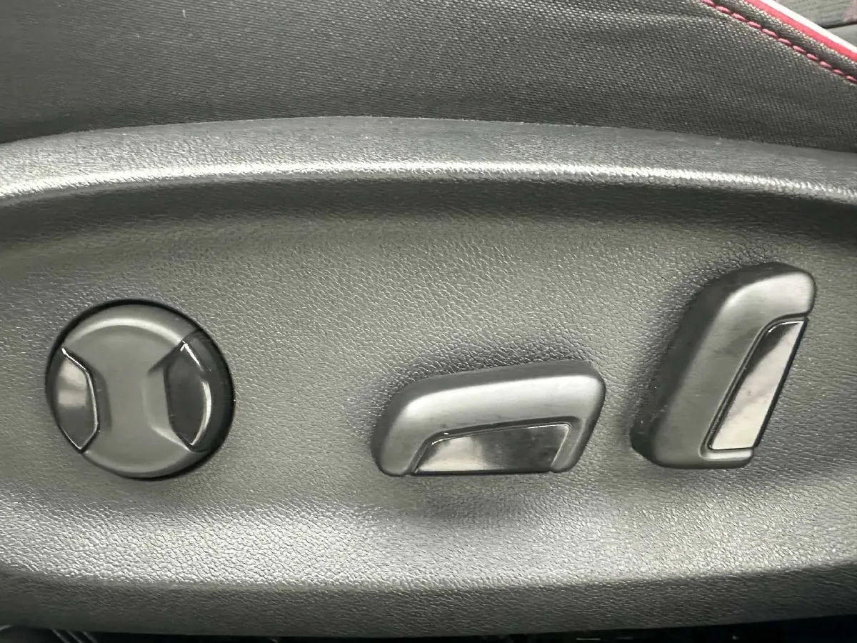 2022 Exceed TXL 2.0T 261HP L4 7DCT,autocango,china used car exporter,china ev exporter,chinese used car exporter,chinese used ev exporter